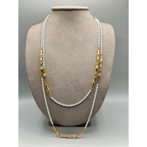 Vintage Signed TRIFARI Gold Tone and White Enamel Super Long Chain Necklace - Picture 3 of 10